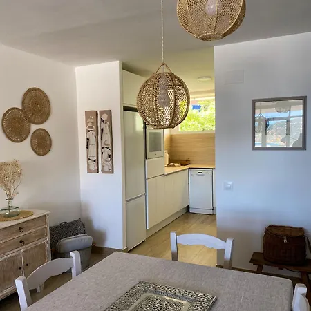 Thegoldsand Cala Salions Tossa De Mar Apartment *