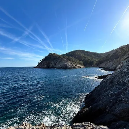 Appartement Thegoldsand Cala Salions Tossa De Mar *