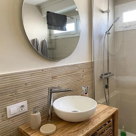 Thegoldsand Cala Salions Tossa De Mar Appartement *